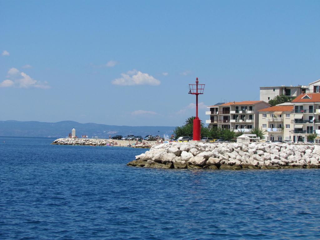 Casa Rosada Hotel Podgora Exterior foto