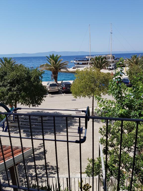 Casa Rosada Hotel Podgora Exterior foto